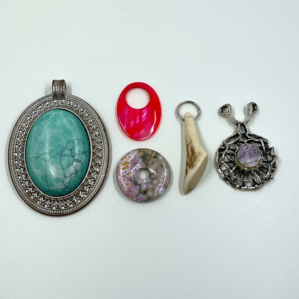 Lot of 5 Natural Stone and Shell Pendants Vintage to Modern Era